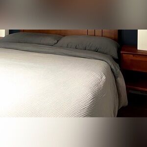 Queen Seize Beige Duvet Cover